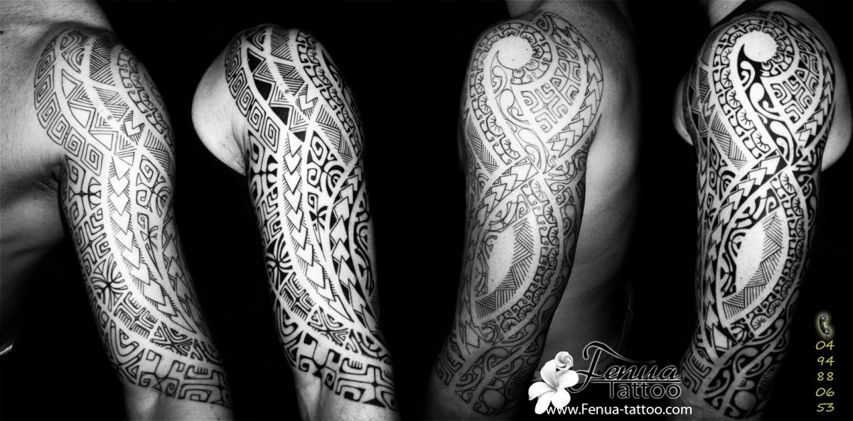 tatouage polynésien maori et tribal sur bras et épaule