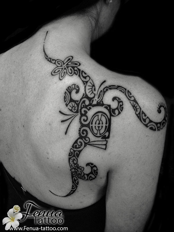 tatouage polynesien femme